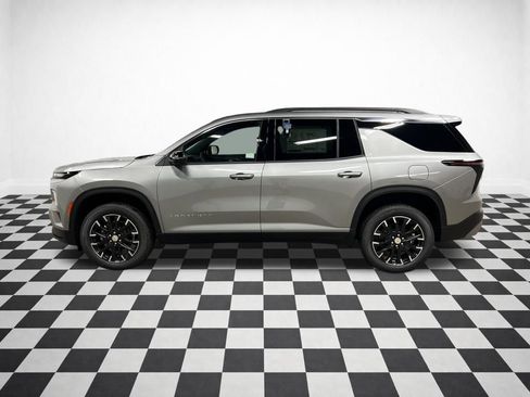 New 2026 Chevrolet Traverse LT w/ Sun and Wheel Package image 5