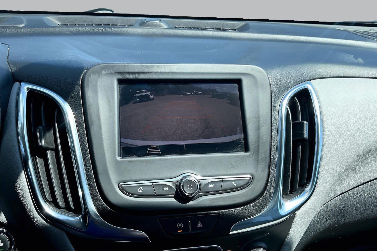 Used 2022 Chevrolet Equinox LT AWD/4WD image 27