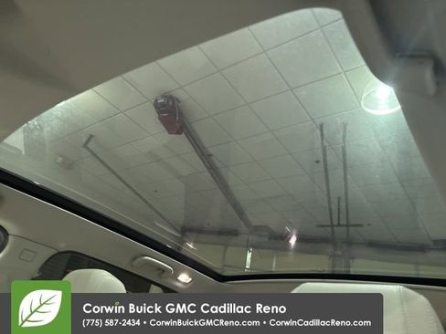 Used 2018 Land Rover Discovery Sport HSE image 40