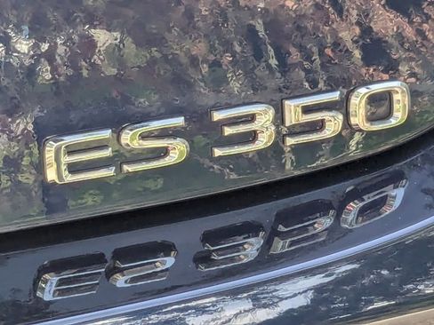 Used 2025 Lexus ES 350 w/ Premium Package FWD image 20