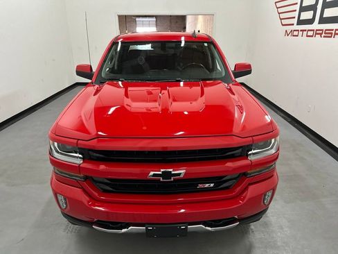 Used 2018 Chevrolet Silverado 1500 LT w/ All Star Edition AWD/4WD image 3