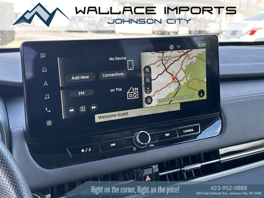 Used 2025 Mitsubishi Outlander AWD image 23