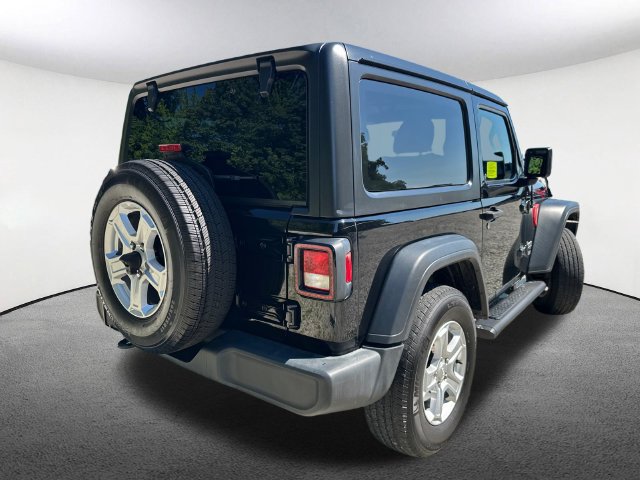 Used 2019 Jeep Wrangler Sport AWD/4WD image 14