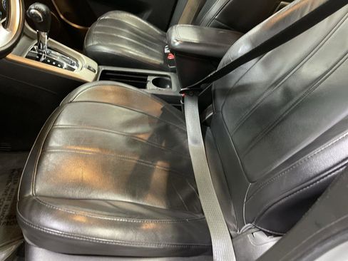 Used 2014 Chevrolet Captiva Sport LTZ image 11