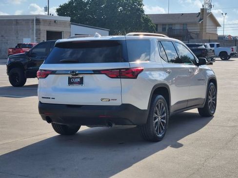 Used 2023 Chevrolet Traverse RS AWD/4WD image 14