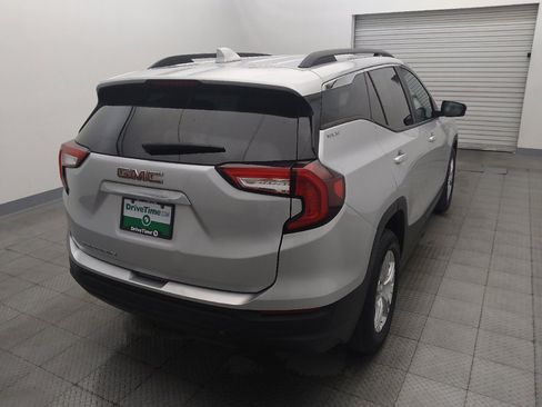 Used 2022 GMC Terrain SLE w/ Driver Convenience Package FWD image 7