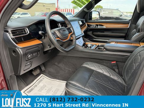 Used 2024 Jeep Grand Wagoneer Series III w/ Flexible Seating Group AWD/4WD image 20