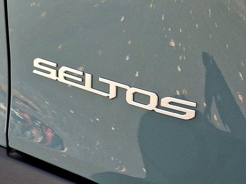 New 2026 Kia Seltos SX image 10