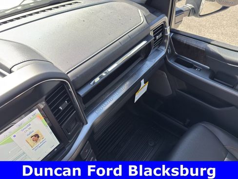 New 2026 Ford F250 Lariat image 30