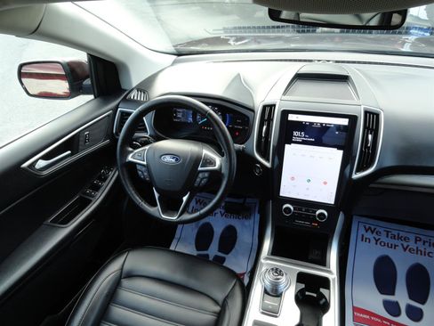 Certified 2022 Ford Edge SEL w/ Convenience Package AWD/4WD image 21