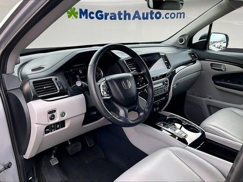 Used 2020 Honda Pilot Touring image 18