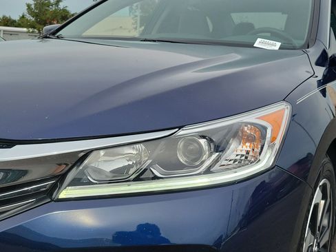 Used 2016 Honda Accord EX-L image 10