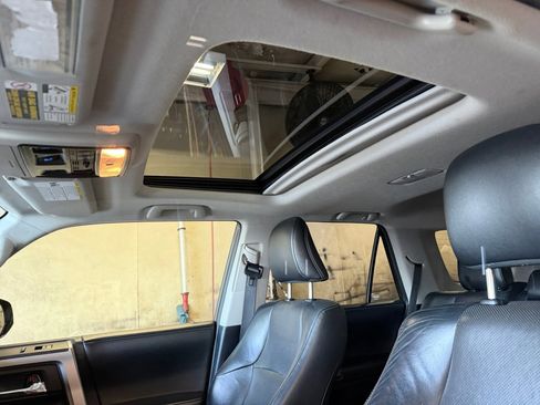Used 2014 Toyota 4Runner Limited image 25