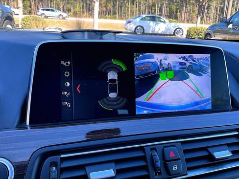 Used 2018 BMW 650i xDrive Convertible image 26