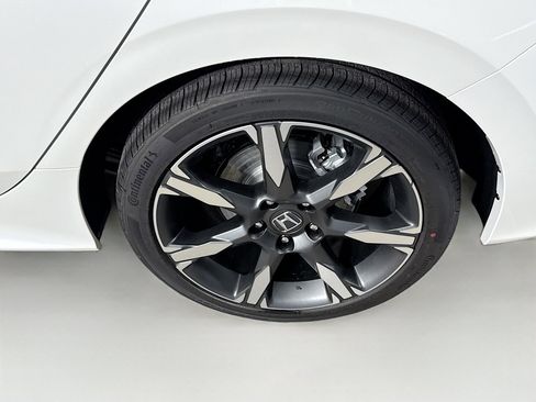 New 2025 Honda Civic Sport Touring image 38