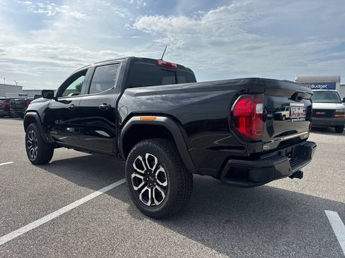New 2026 GMC Canyon AT4 w/ Technology Plus Package AWD/4WD image 4