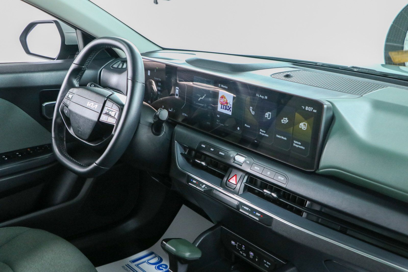 Used 2025 Kia K4 EX FWD image 25