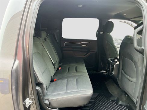 Used 2020 RAM 1500 Big Horn image 25