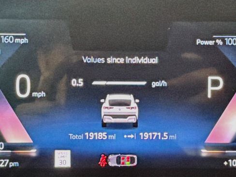 Used 2025 BMW X2 xDrive28i w/ Technology Package AWD/4WD image 11