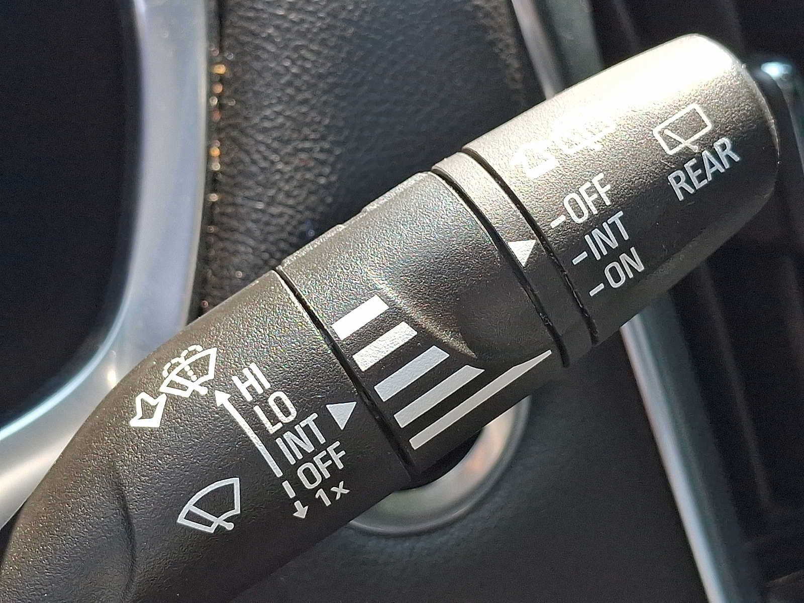 Certified 2022 Chevrolet Traverse RS AWD/4WD image 28