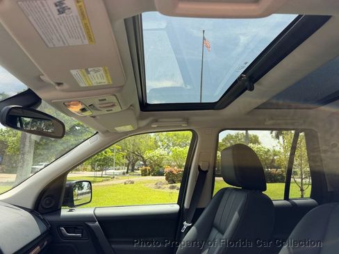 Used 2014 Land Rover LR2 AWD/4WD image 65