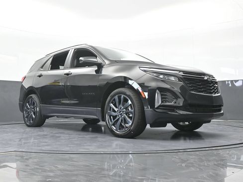 Used 2024 Chevrolet Equinox RS FWD image 63