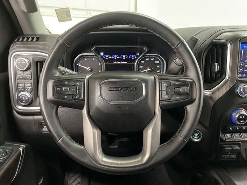 Used 2023 GMC Sierra 3500 Denali image 19