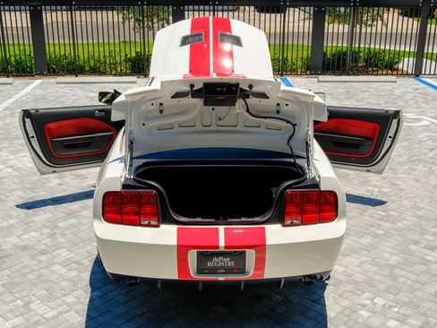 Used 2007 Ford Mustang Shelby GT500 RWD image 68
