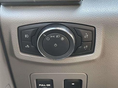 Certified 2019 Ford F150 XLT w/ Equipment Group 302A Luxury AWD/4WD image 19