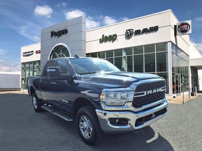 Used 2024 RAM 2500 Big Horn w/ Bed Utility Group