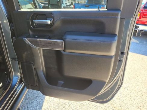 Used 2020 Chevrolet Silverado 2500 LTZ w/ LTZ Texas Edition image 10