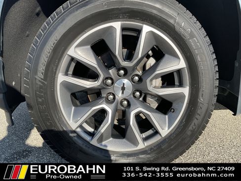 Used 2020 Chevrolet Silverado 1500 RST w/ RST Value Package image 28