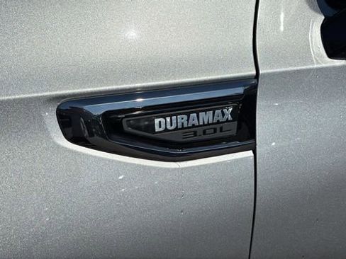 Used 2023 GMC Yukon Denali Ultimate AWD/4WD image 41