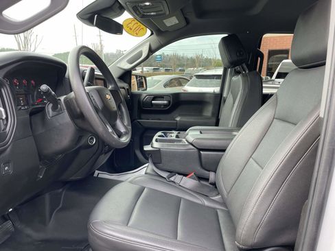 Used 2023 Chevrolet Silverado 1500 W/T w/ WT Value Package image 4