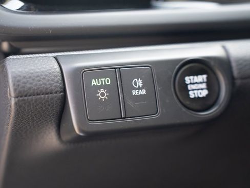 Certified 2025 Porsche Panamera 4 image 27