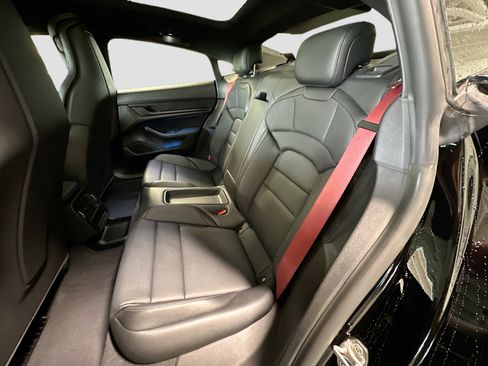 Used 2023 Porsche Taycan w/ Premium Package image 24