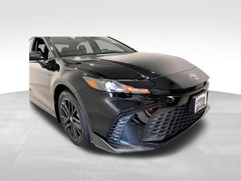 Used 2026 Toyota Camry SE AWD/4WD image 37