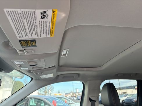 Used 2025 Ford Maverick Tremor image 13