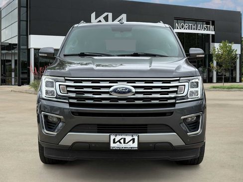 Used 2019 Ford Expedition Max Limited RWD image 4