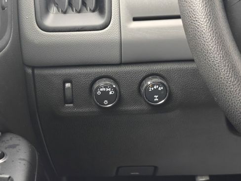 Certified 2021 Chevrolet Colorado W/T w/ Custom Special Edition image 22