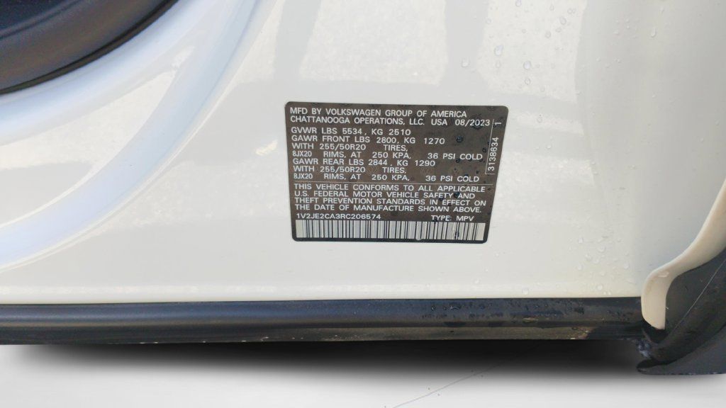 Used 2024 Volkswagen Atlas Cross Sport SE w/ Panoramic Sunroof Package FWD image 35