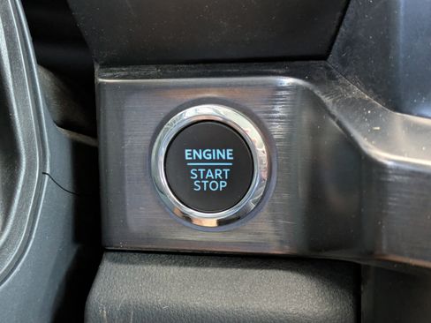 Certified 2026 Ford F250 Lariat AWD/4WD image 29