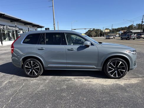 Used 2023 Volvo XC90 B6 Plus w/ Protection Package Premier image 6