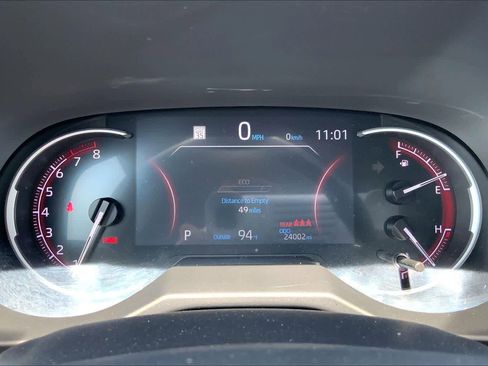 Used 2024 Toyota RAV4 LE FWD image 25