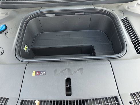 Used 2026 Kia EV9 Land w/ Nightfall Edition Package image 23