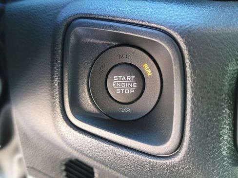 New 2026 Jeep Gladiator Sport AWD/4WD image 28