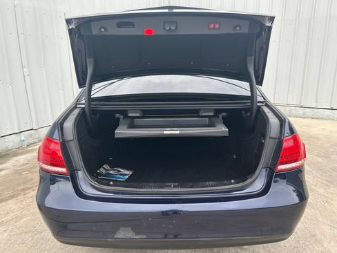 Used 2014 Mercedes-Benz E 350 Sedan image 8