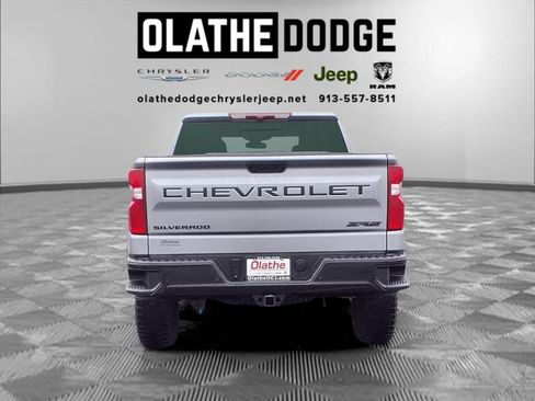 Used 2024 Chevrolet Silverado 1500 ZR2 w/ Dark Appearance Package image 30