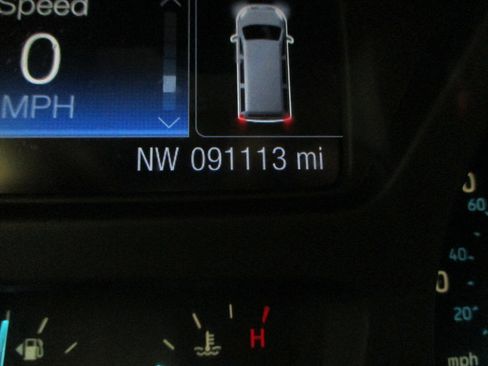 Used 2018 Ford Transit 150 XLT image 18