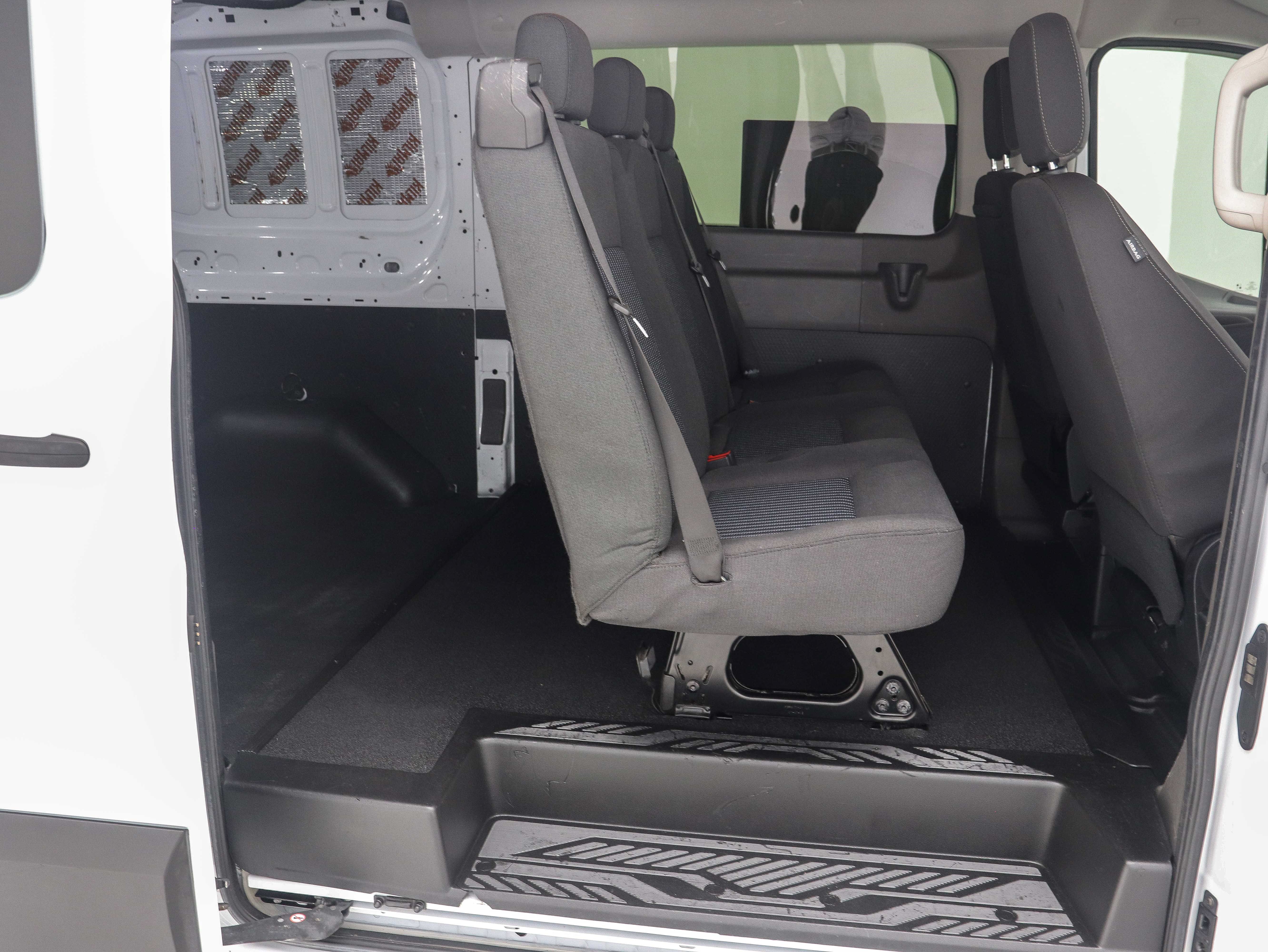 Used 2020 Ford Transit 350 Low Roof AWD image 13